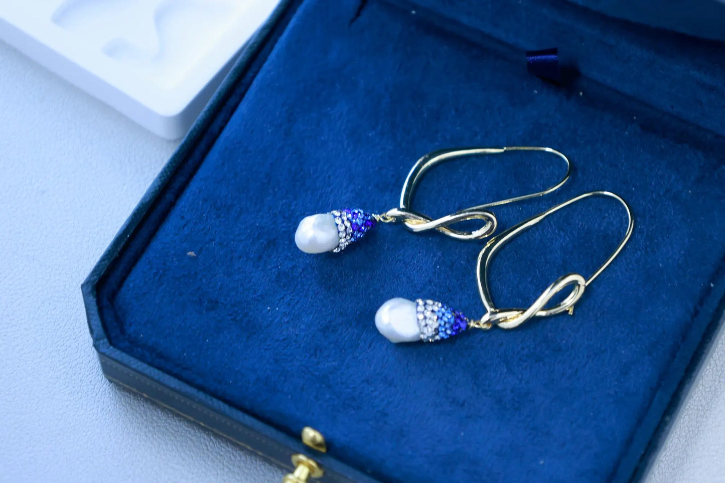 Baroque Pearl Hoop Earrings - Crafted with baroque pearl, natural