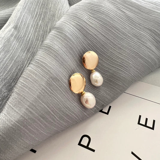 Handmade freshwater pearl Earrings/Natural Baroque Pearl Earrings/14K
