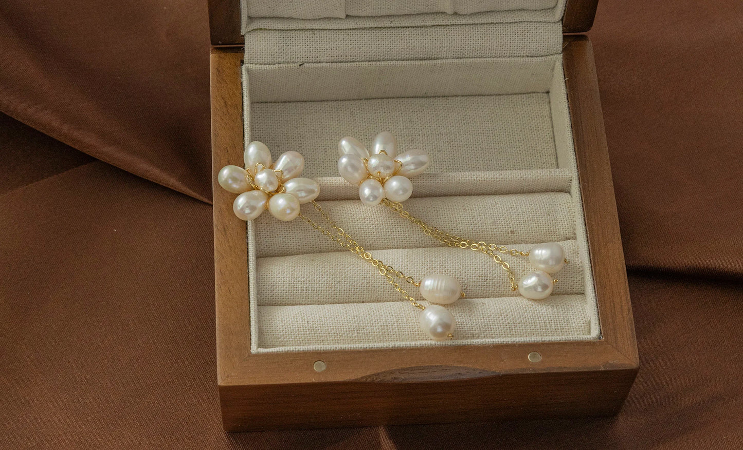 Handmade geniune pearl earrings / blooming flower pearl earrings