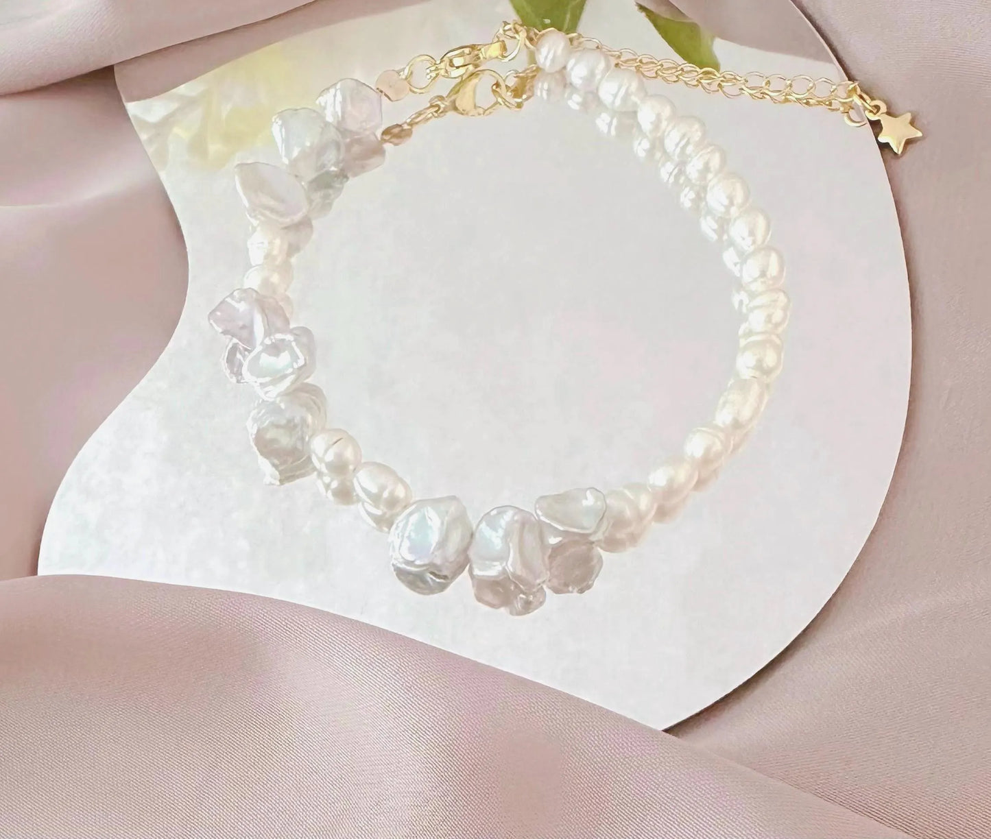 Dainty Baroque Pearl Bracelet - Crafted with Brass