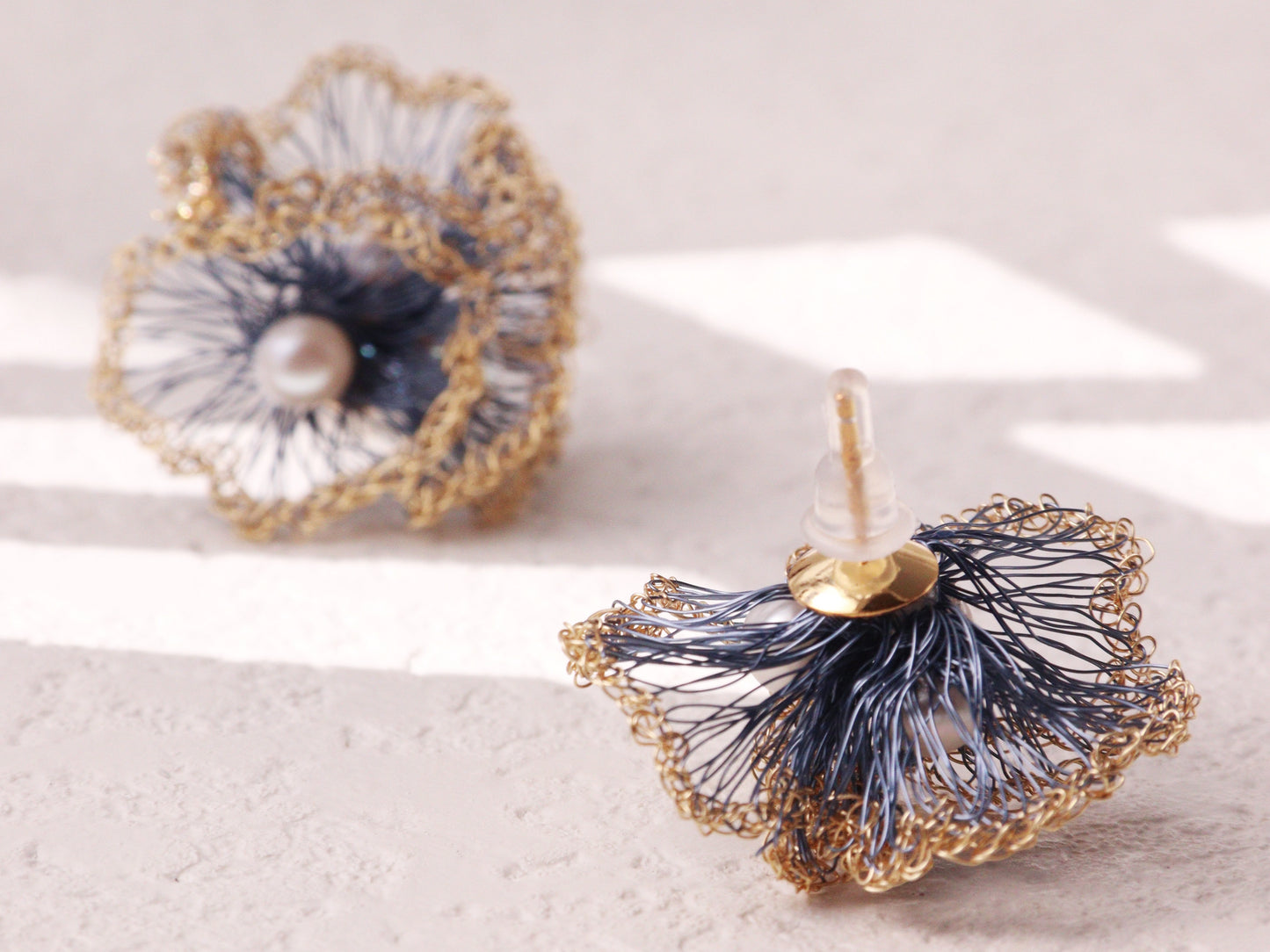 Blue Pansy Flower Pearl Jewelry Set – Detachable Necklace & Matching Studs