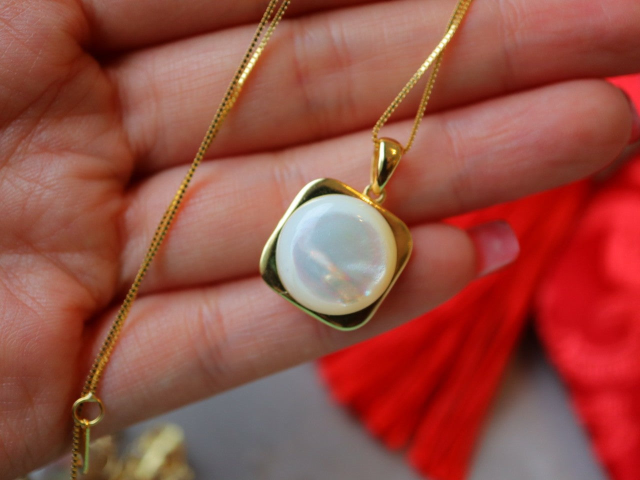 Glod Plated Sterling Silver 925 Natural Pearl Oval Shape Open Pendant