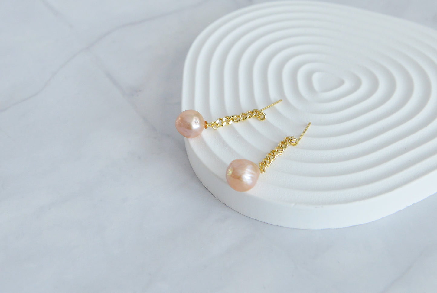 Handmade Natural Pearl Gold Chain Drop Earrings, 18K Gold Plated Sterling Silver, Pearls Wedding Earrings/Dainty Orange Pearls Earrings/