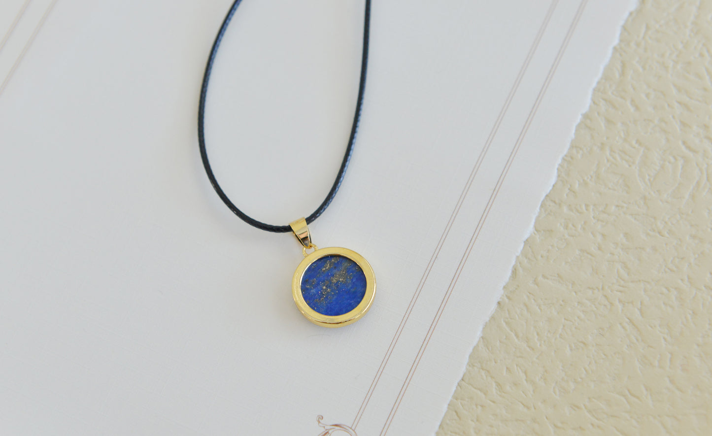 Handmade Natural Gemstone/Real Gemstone Necklace/ Lapis Lazuli Necklace /Lapis Lazuli Pendants/cute little bees Pendants/