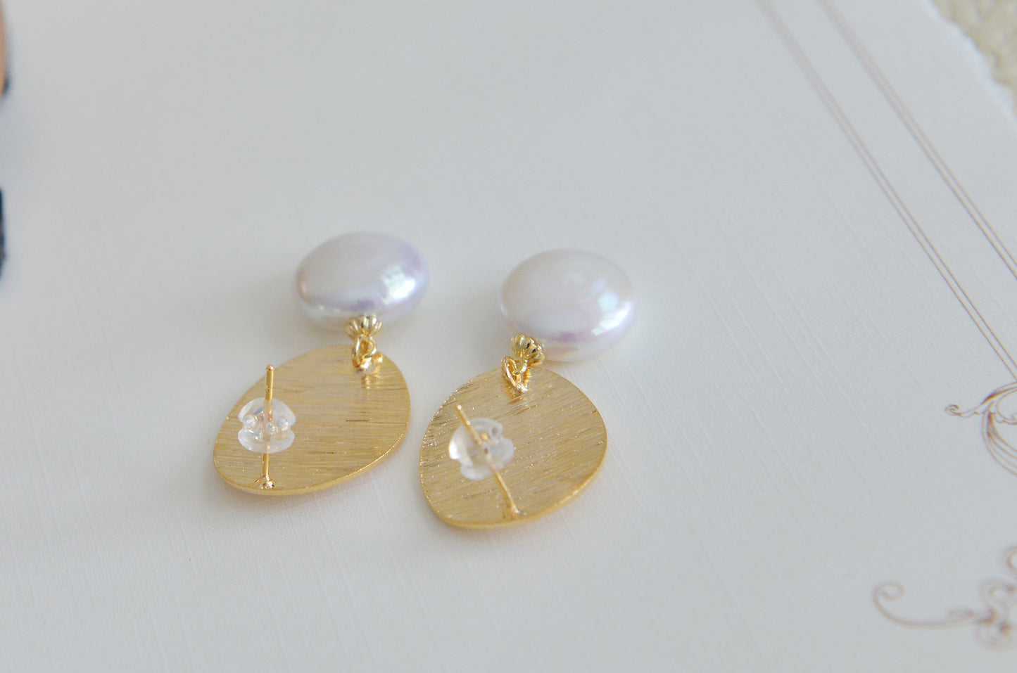Handmade freshwater pearl Earrings/Natural Button pearl Earrings/14K Gold Filled/wedding earring/real pearl earrings/AAAA pearl/Bride choice