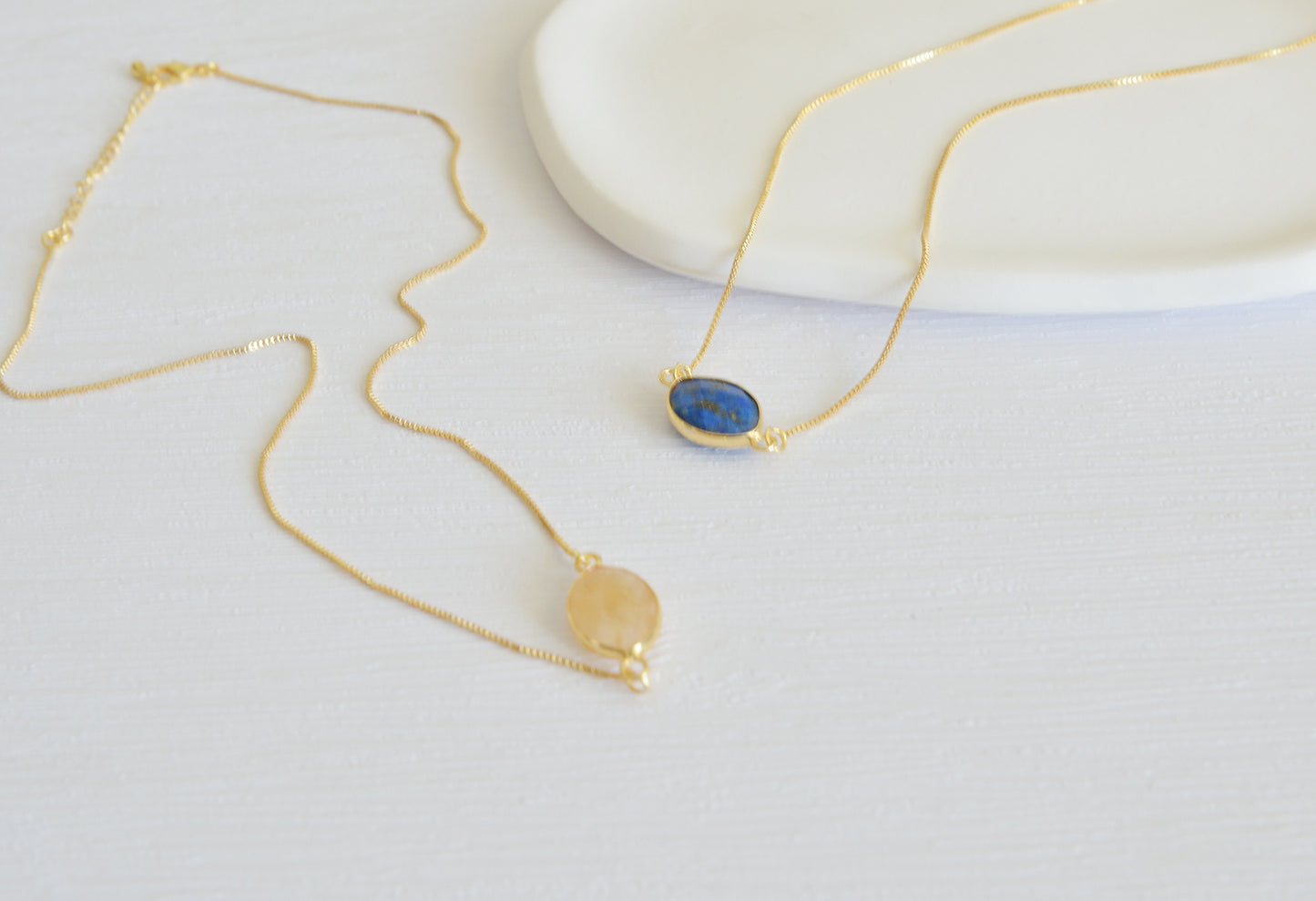 Handmade natural gemstone necklace/lapis lazuli choker/delicate crystal necklace/