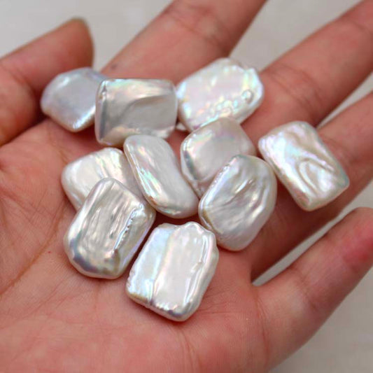 Natural freshwater Large cube Pearls/baroque pearls/Strong luster/good quality/15*21mm