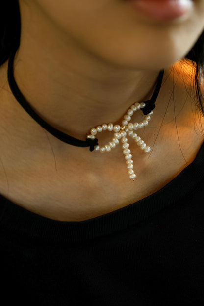 Freshwater Pearl Bow Choker - Crafted with Brass