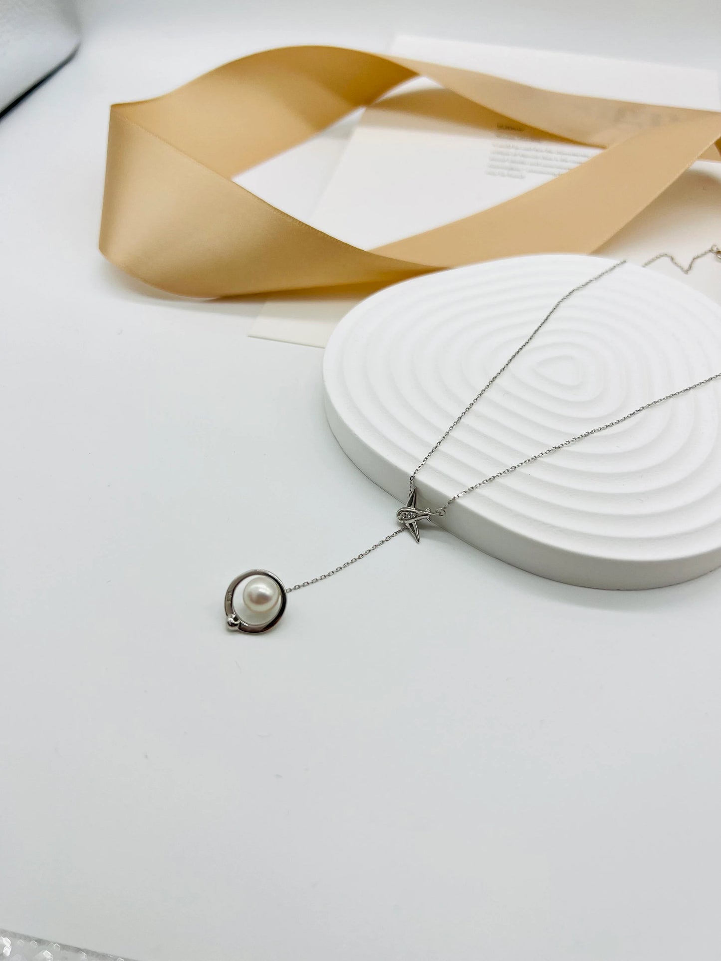 Handmade freshwater Pearl Jewelry/Cute Airplane  Pendent/Cute
