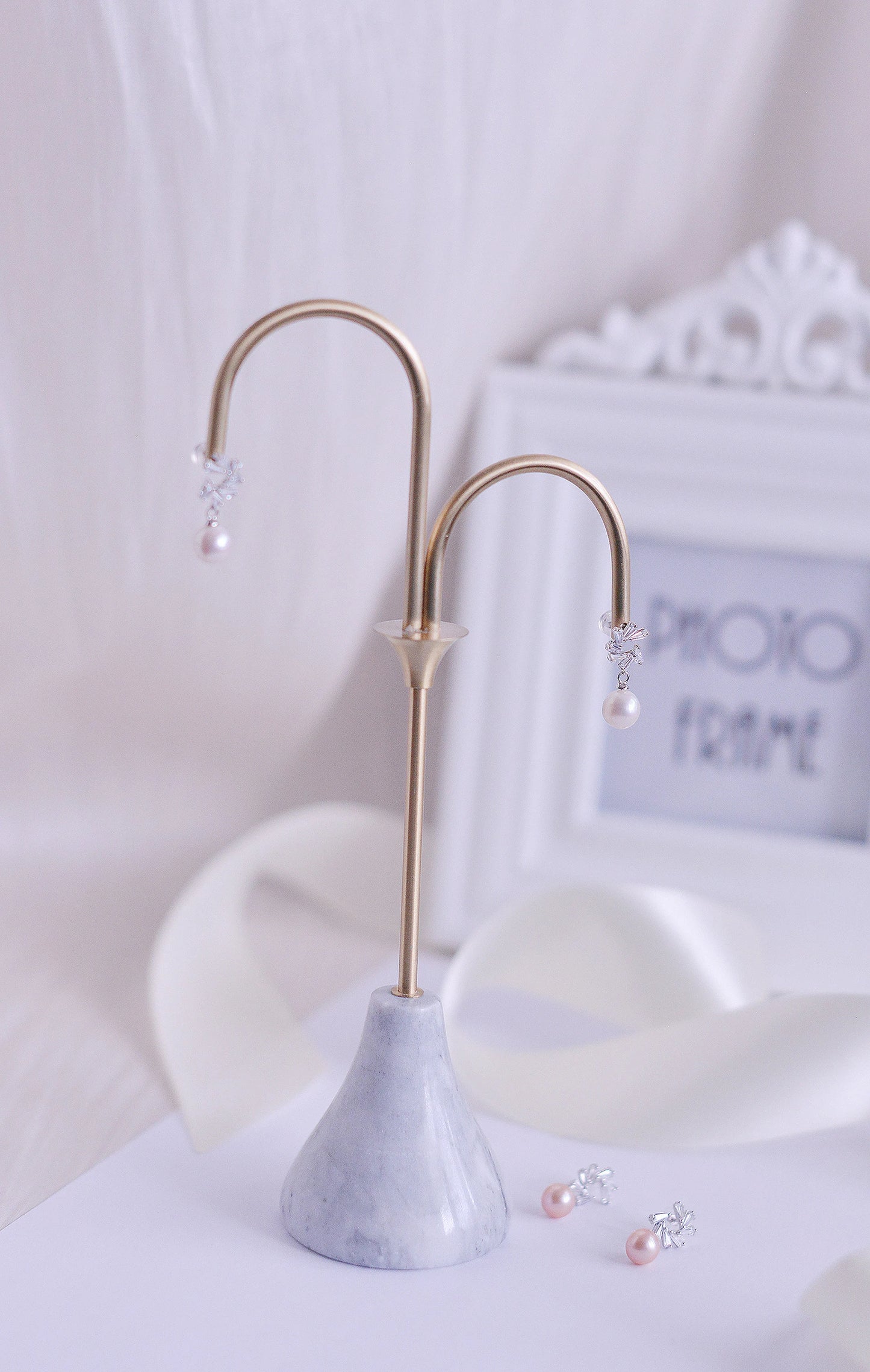 Handmade   freshwater pearl drop Earring/Exquisite Minimalist