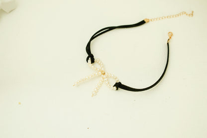 Freshwater Pearl Bow Choker - Crafted with Brass
