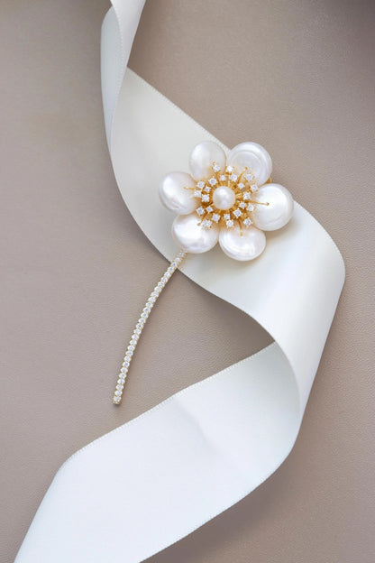 Baroque Pearl Flower Brooch with Diamonds