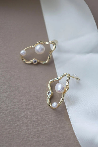 Freshwater Pearl Hoop Stud Earrings - Crafted with freshwater pearl
