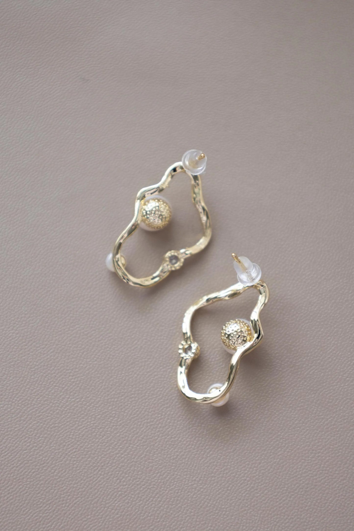 Freshwater Pearl Hoop Stud Earrings - Crafted with freshwater pearl