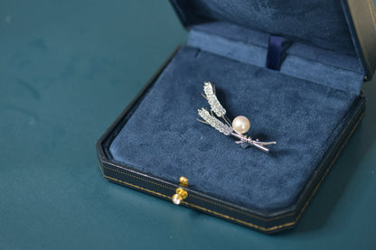 Handmade Wheat Brooch Pin - Crafted with Pearl