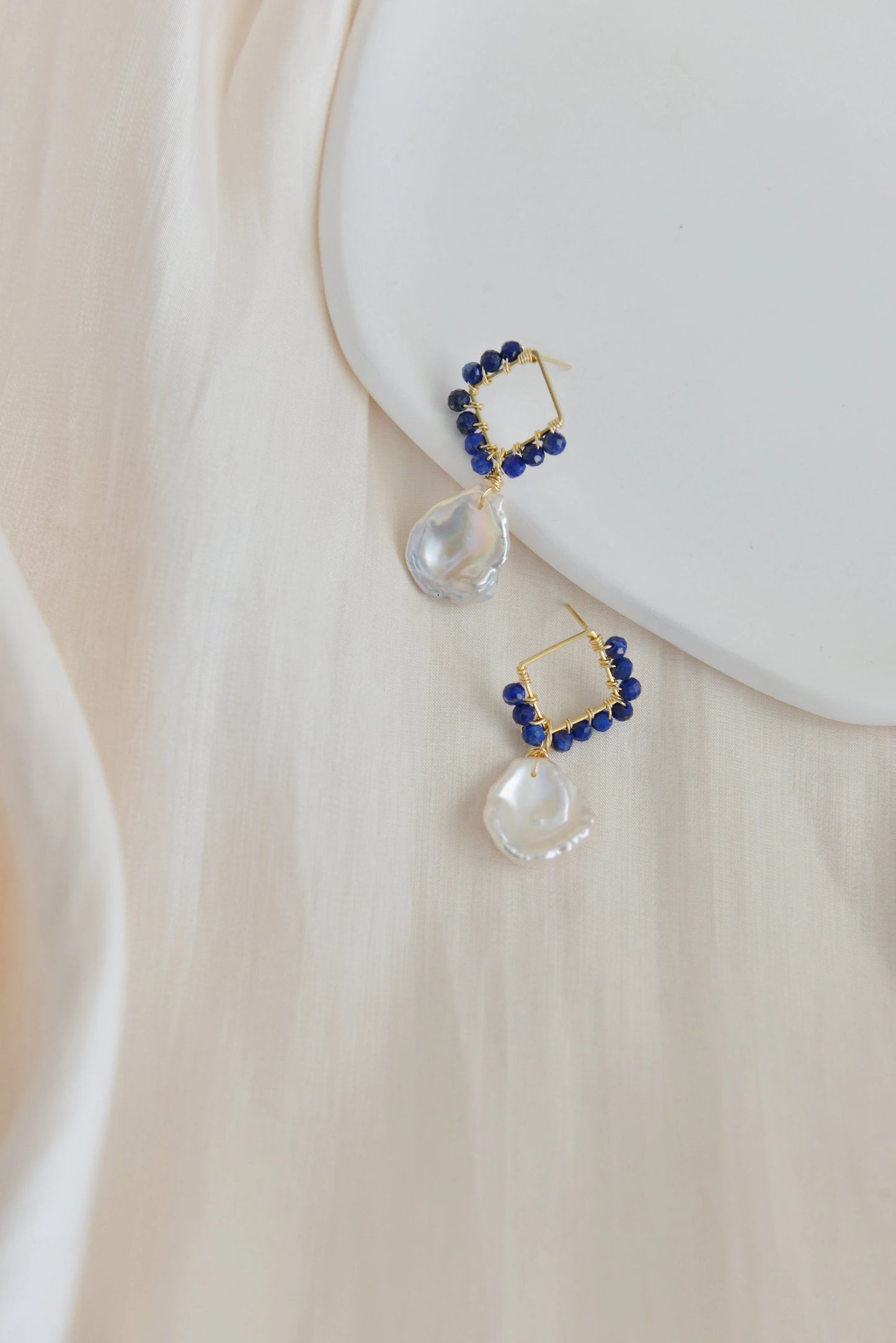 Handmade natural gemstone earring/lapis lazuli +pearl drop earrings