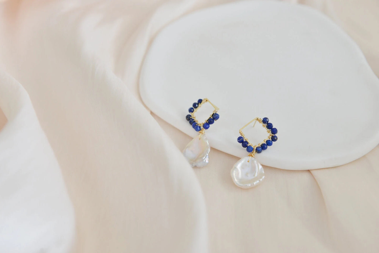 Handmade natural gemstone earring/lapis lazuli +pearl drop earrings