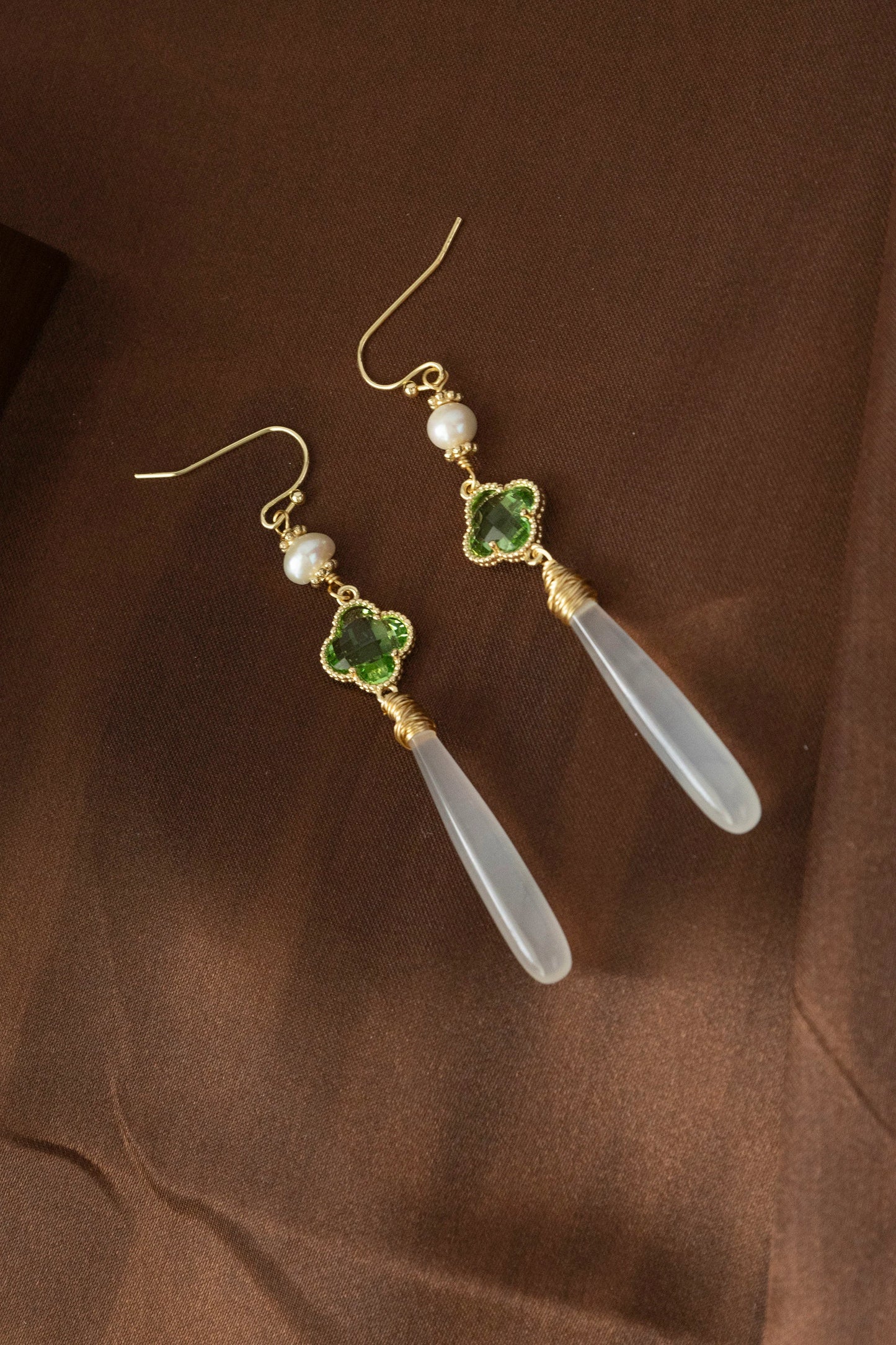 Handmade genuine baroque pearls earring/ Timeless Elegance - Crafted with Brass
