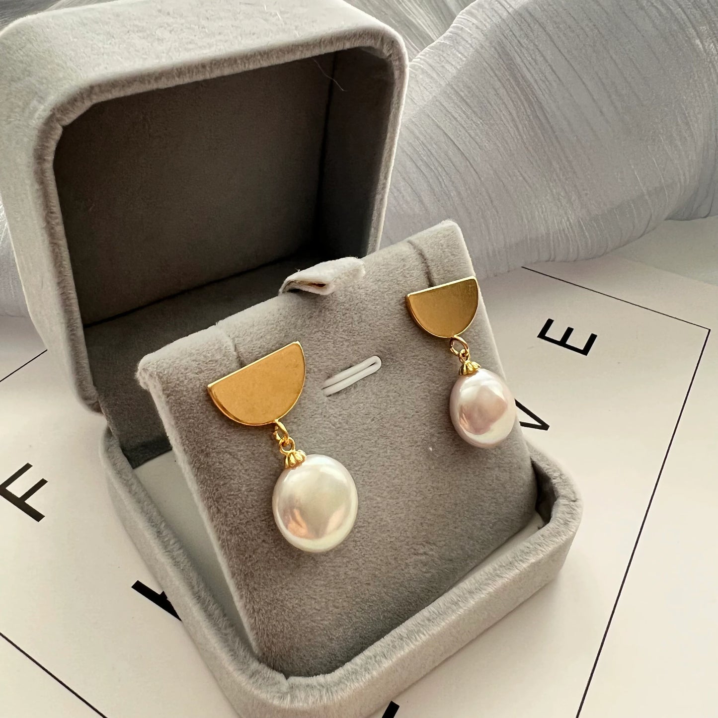 Handmade freshwater pearl Earrings/Natural Baroque Pearl Earrings/14K