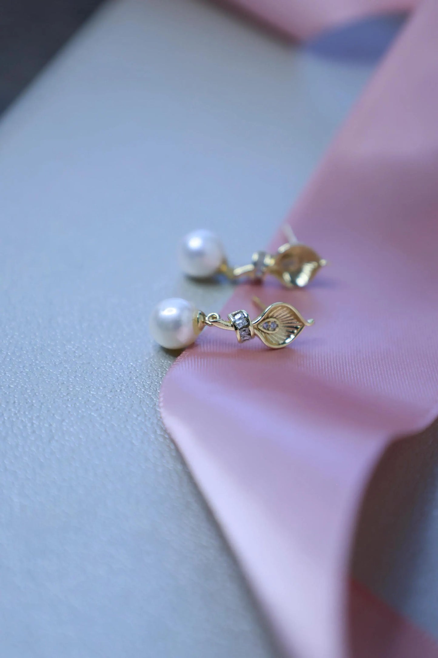 Gold Calla Lily Earrings - Crafted with freshwater pearl, natural