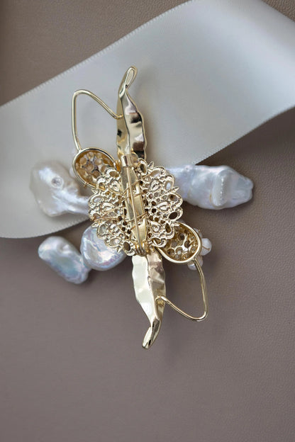 Sterling Silver Holly Leaf Baroque Pearl Brooch - Crafted with Read