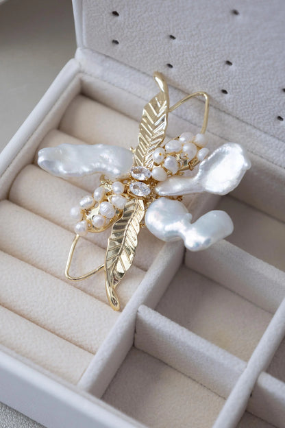 Sterling Silver Holly Leaf Baroque Pearl Brooch - Crafted with Read