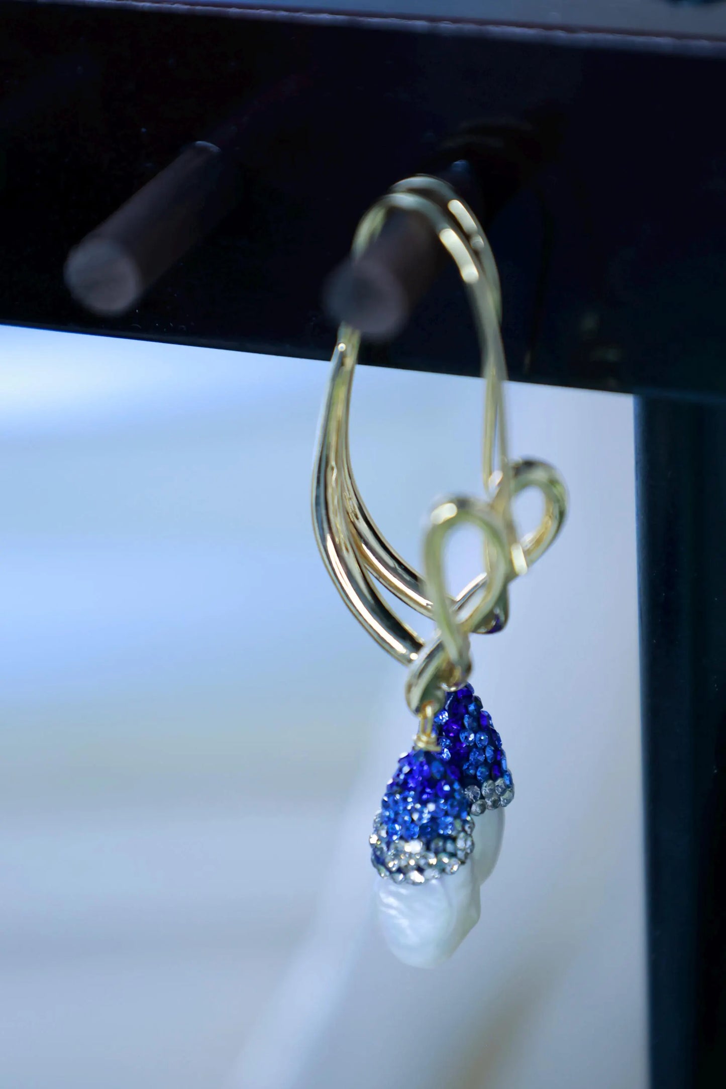 Baroque Pearl Hoop Earrings - Crafted with baroque pearl, natural