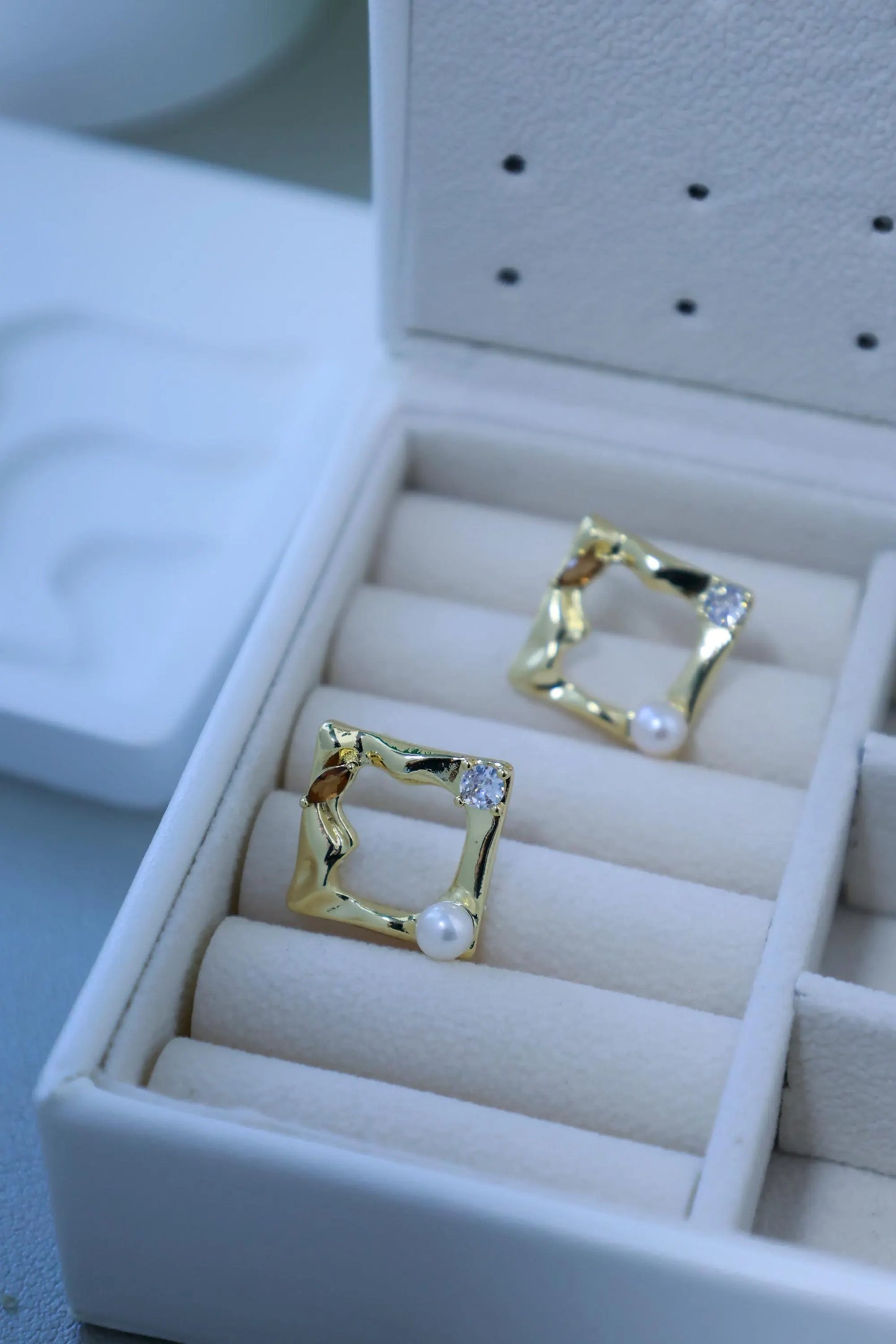 Handmade Square Pearl Stud Earrings - Crafted with freshwater pearl