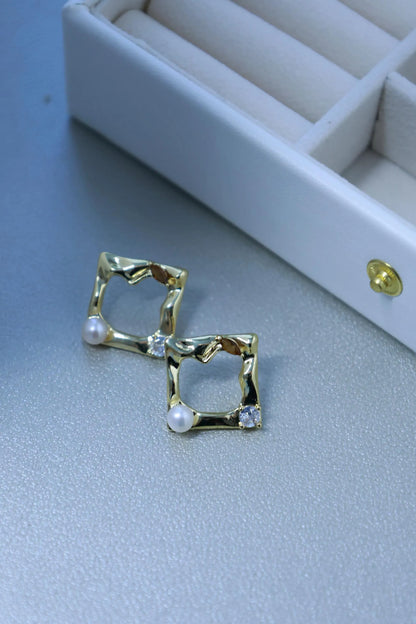 Handmade Square Pearl Stud Earrings - Crafted with freshwater pearl