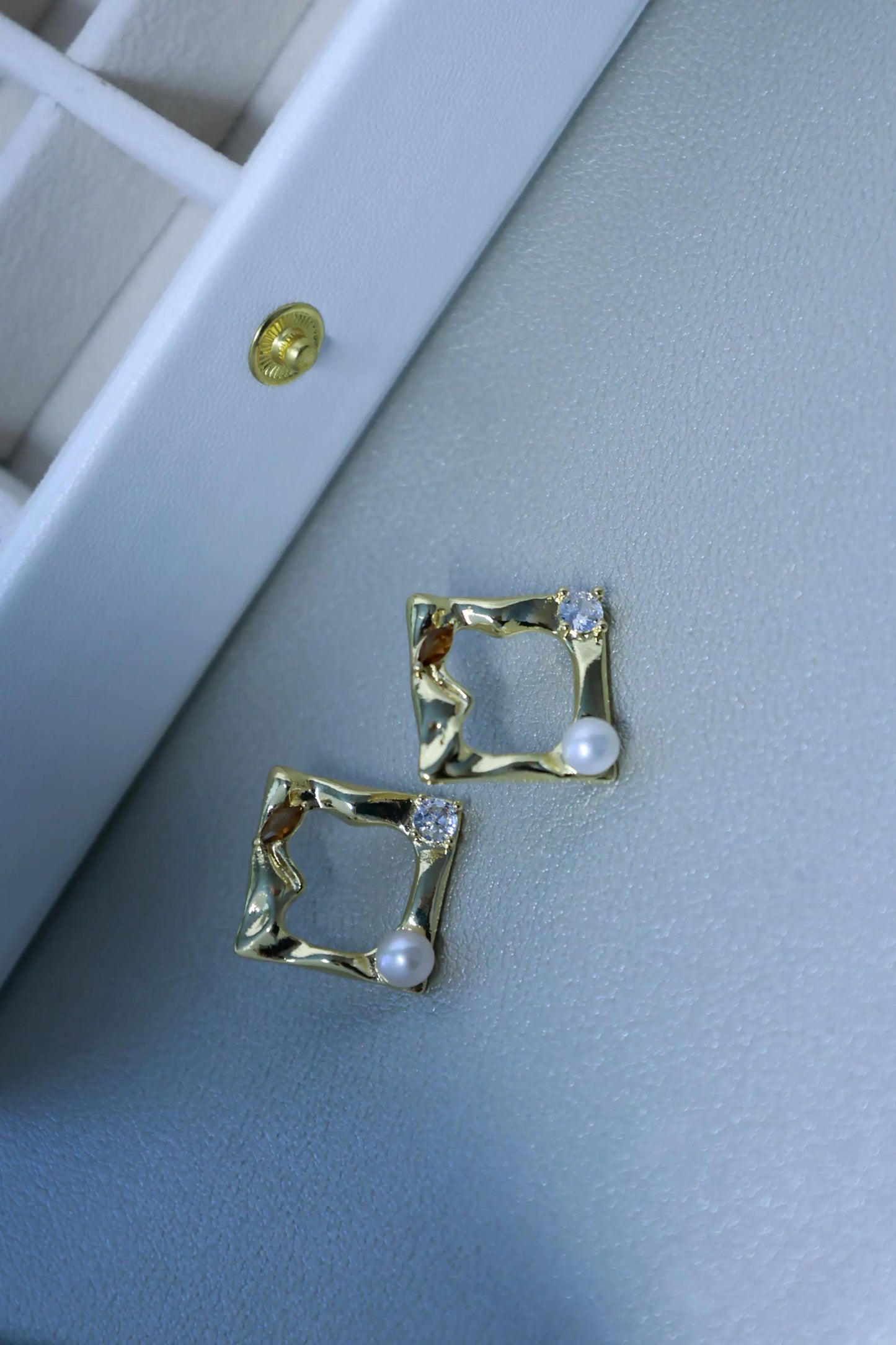 Handmade Square Pearl Stud Earrings - Crafted with freshwater pearl