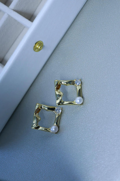 Handmade Square Pearl Stud Earrings - Crafted with freshwater pearl