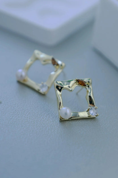 Handmade Square Pearl Stud Earrings - Crafted with freshwater pearl