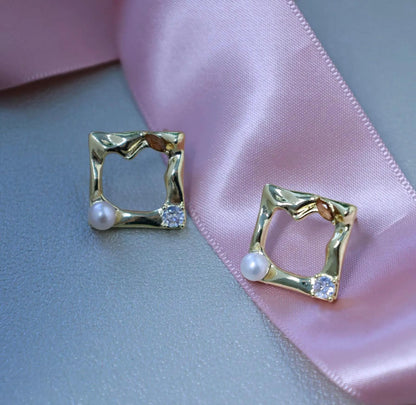 Handmade Square Pearl Stud Earrings - Crafted with freshwater pearl