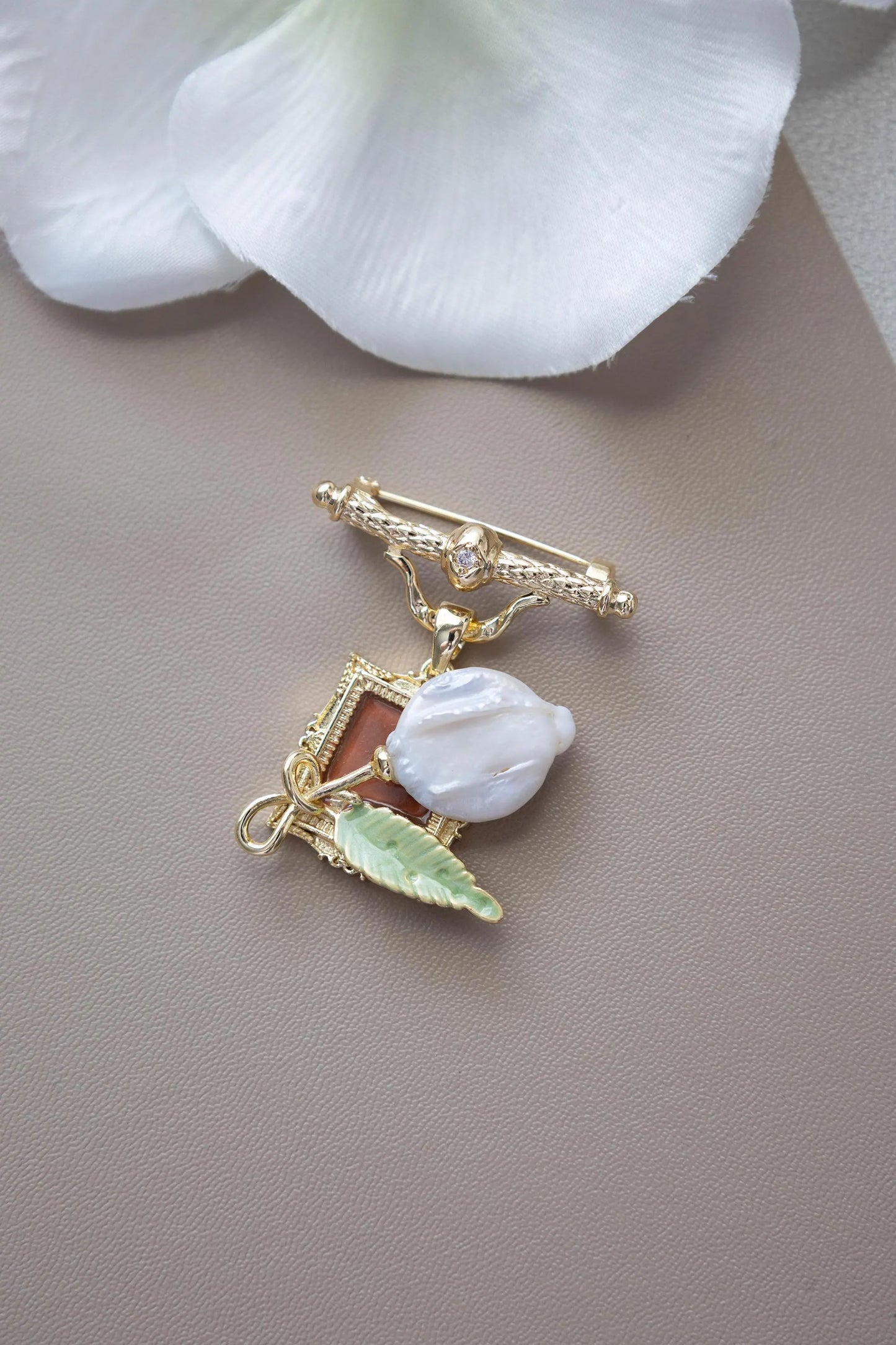 Rosa Damascena Pearl Brooch - Oil Painting Inspired Corsage