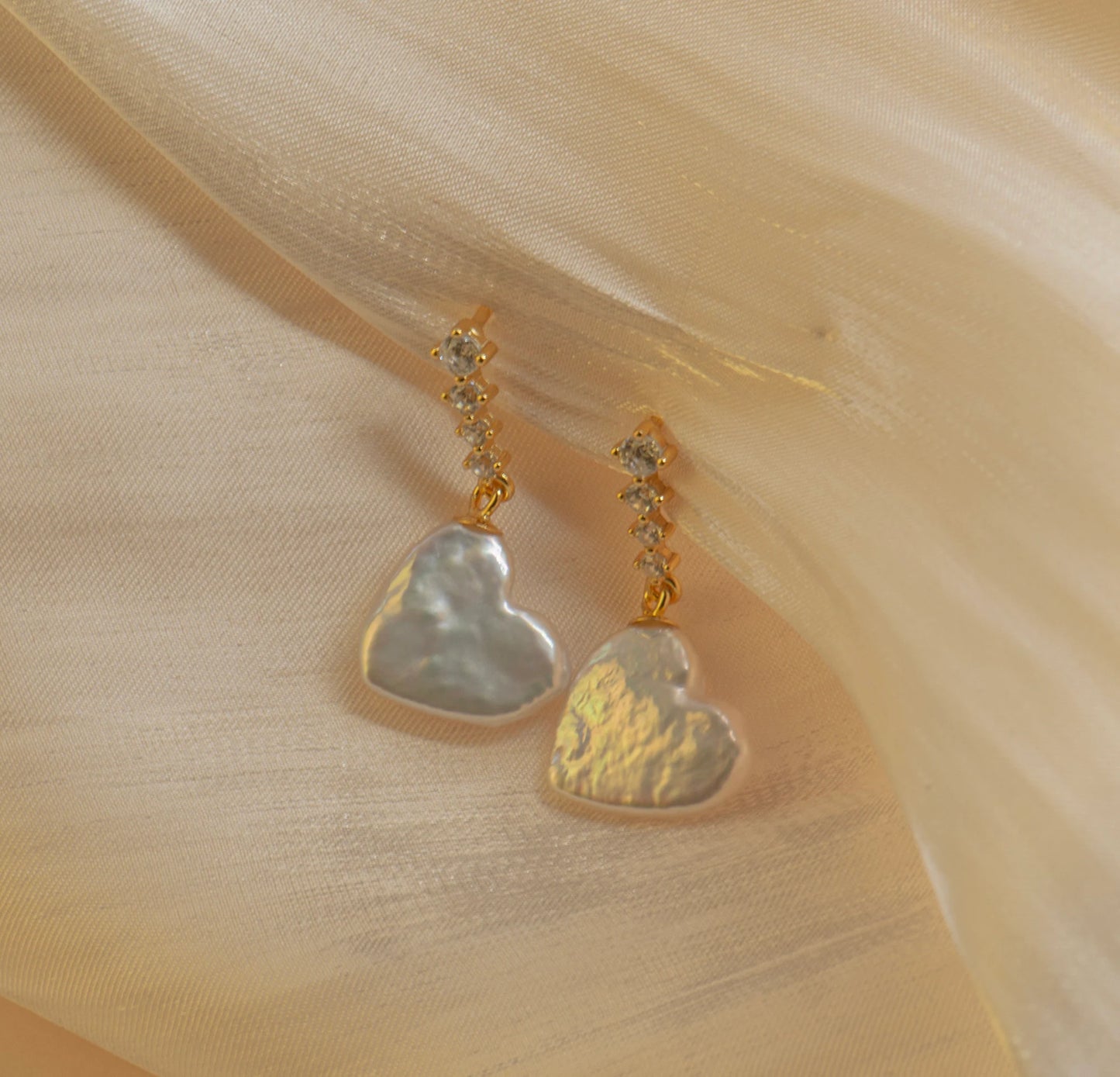 Natural Pearl Heart Earrings/ Freshwater Pearl Earring / Dangle