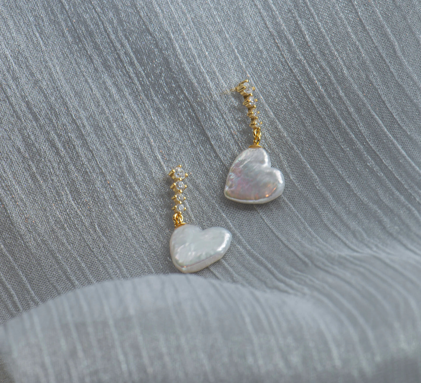 Natural Pearl Heart Earrings/ Freshwater Pearl Earring / Dangle