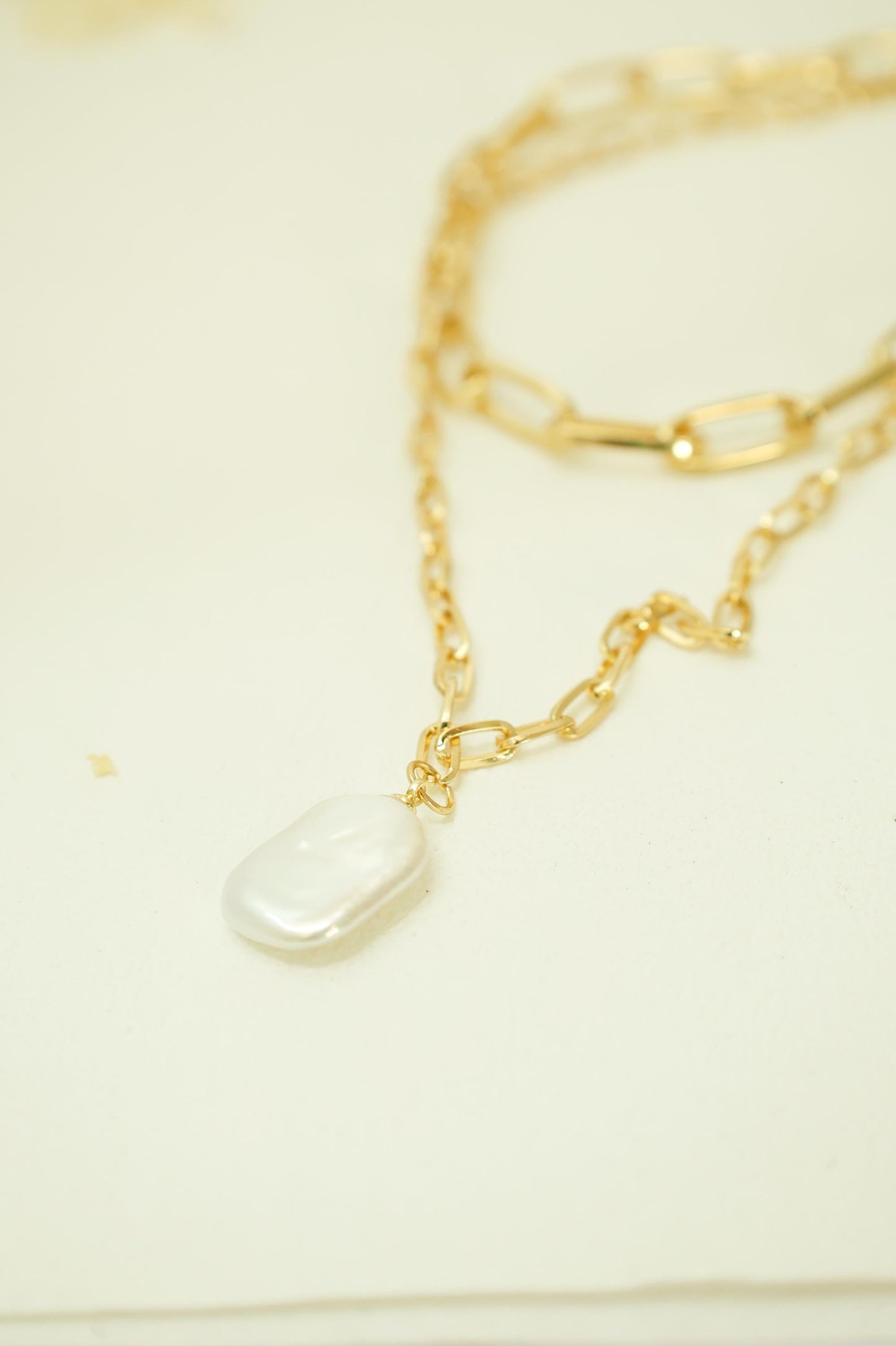 Chunky Layered Chain & Baroque Pearl Necklace