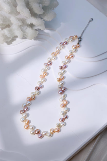 Woven Pearl Lace Ombre Choker