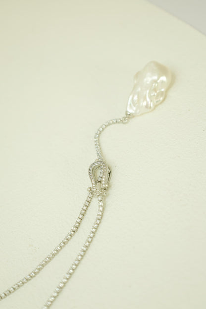 Adjustable Baroque Pearl Lariat Necklace