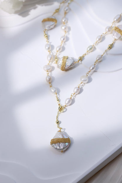 Embellished Baroque Pearl Layered Sweater Chain