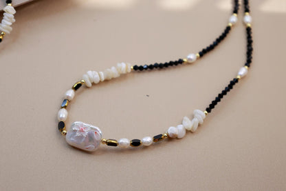 Hand-Painted Flower Black Spinel Pearl Set