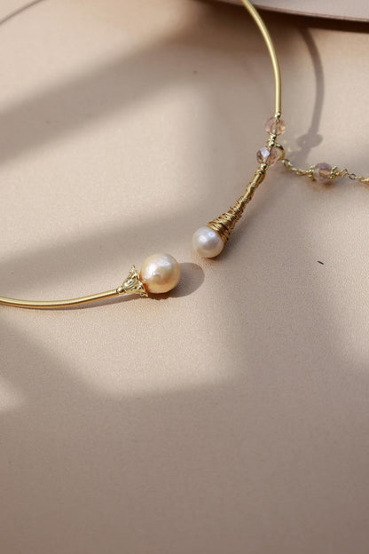 Minimalist Pearl Torque Choker with Tassel