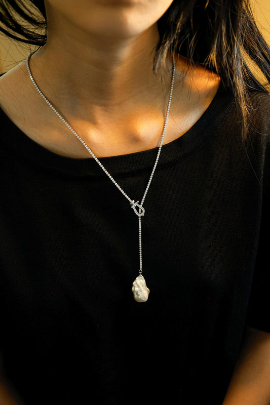 Adjustable Baroque Pearl Lariat Necklace