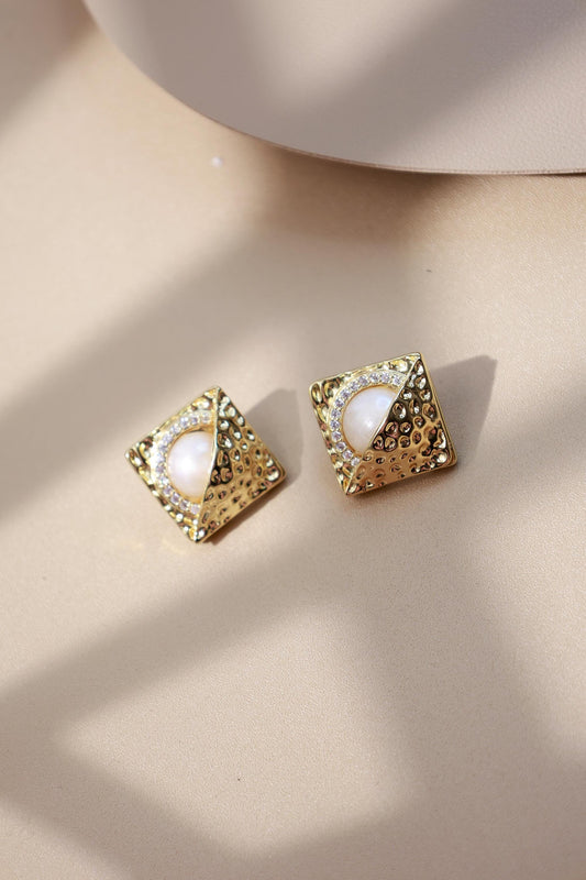 Hammered Gold & 10mm Large Pearl Studs