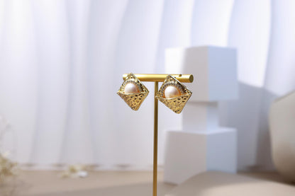 Hammered Gold & 10mm Large Pearl Studs