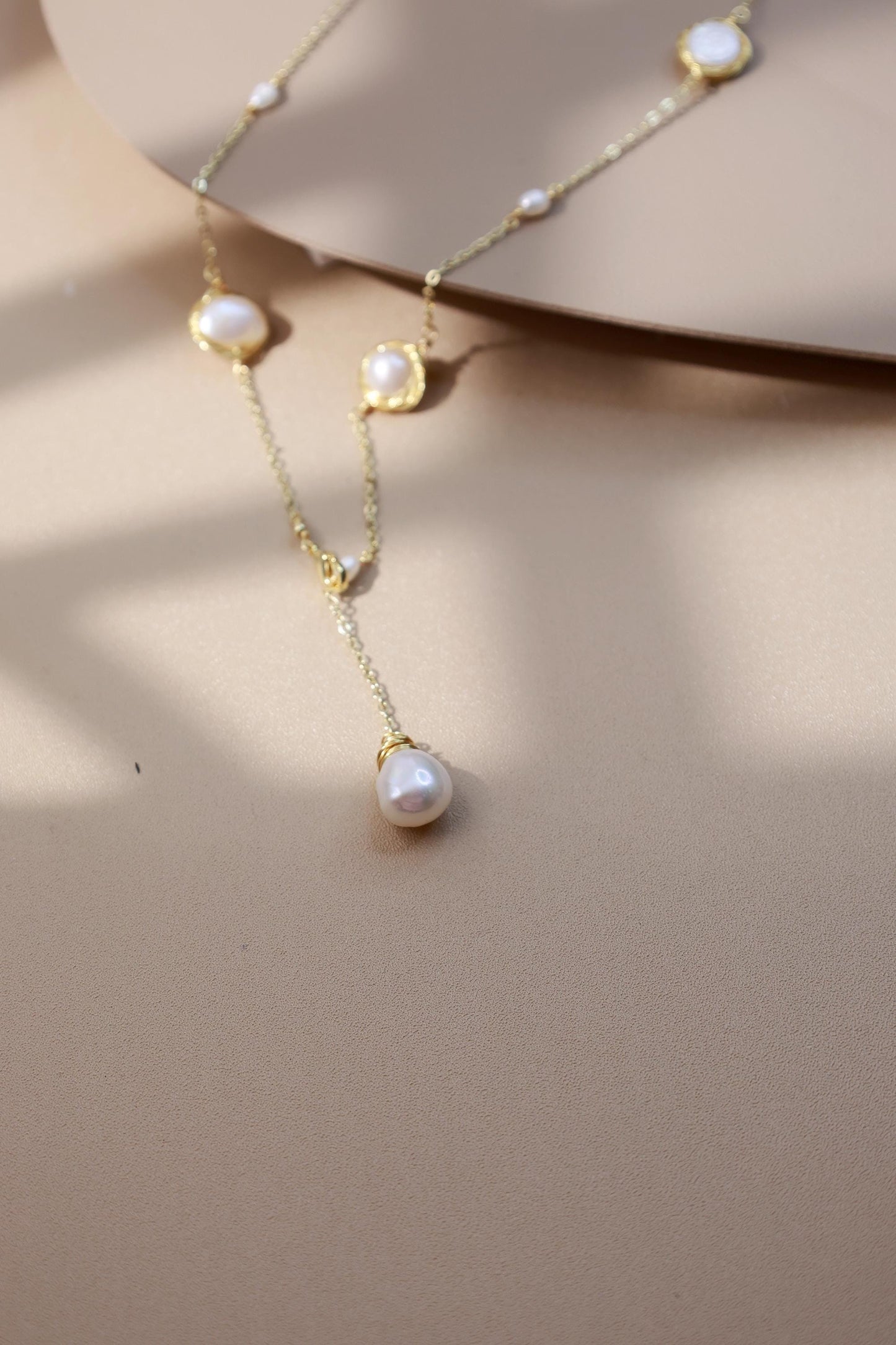 Artisan Shell Flower & Pearl Torque Choker