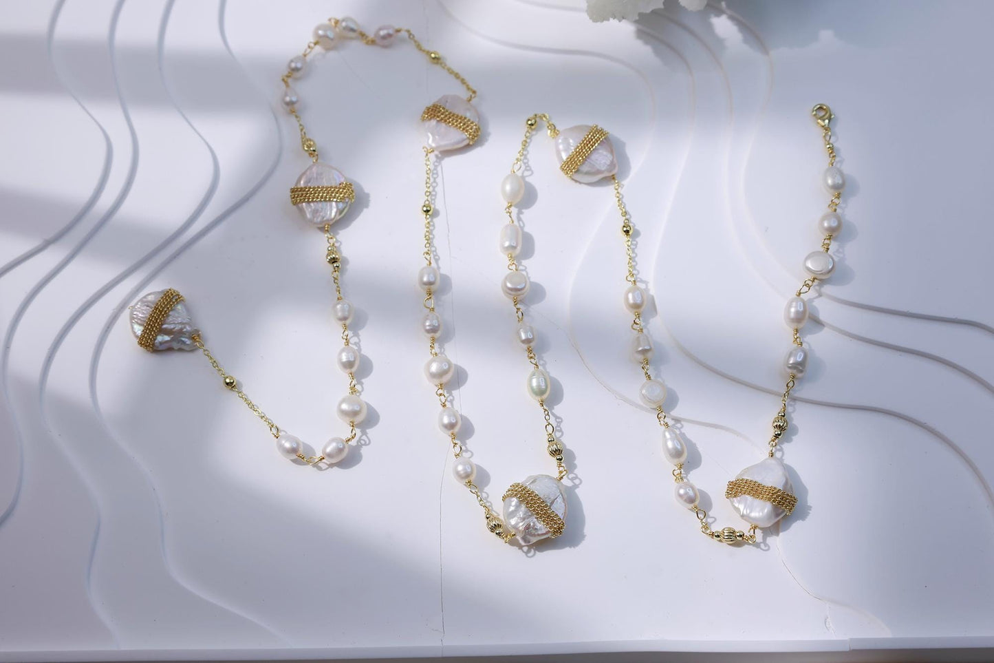 Embellished Baroque Pearl Layered Sweater Chain