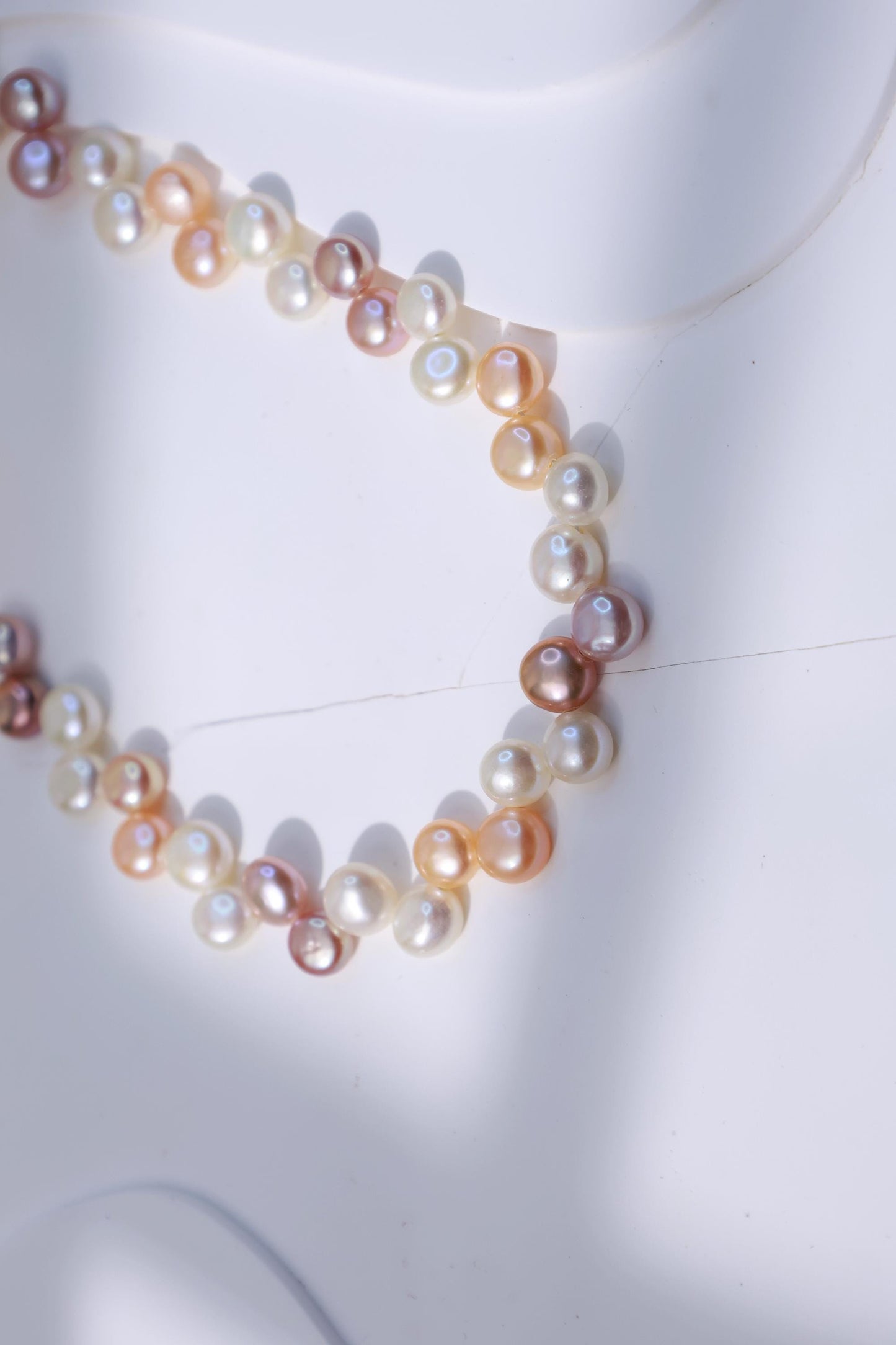 Woven Pearl Lace Ombre Choker