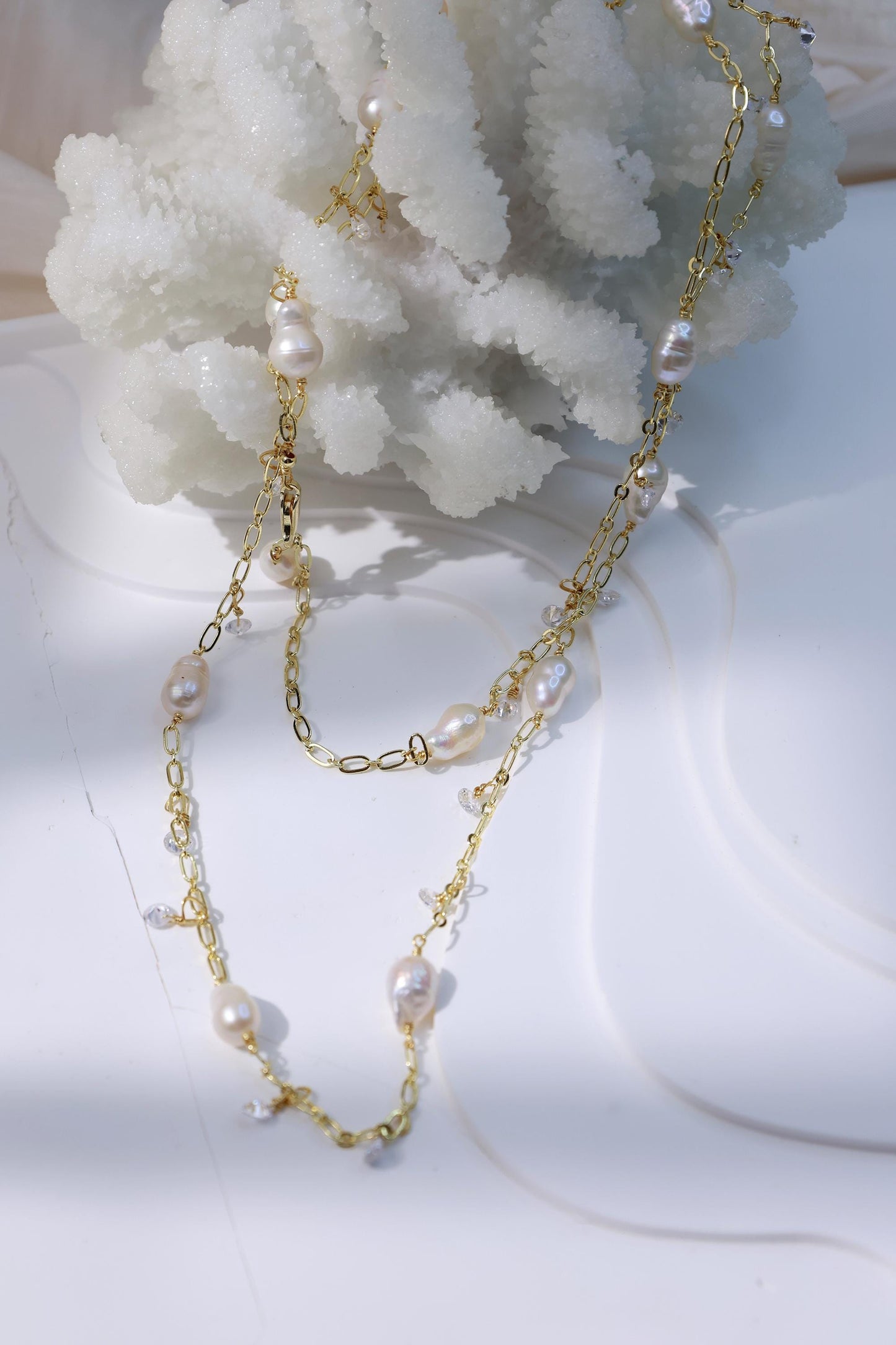 Baroque Teardrop Pearl & Zircon Sweater Chain
