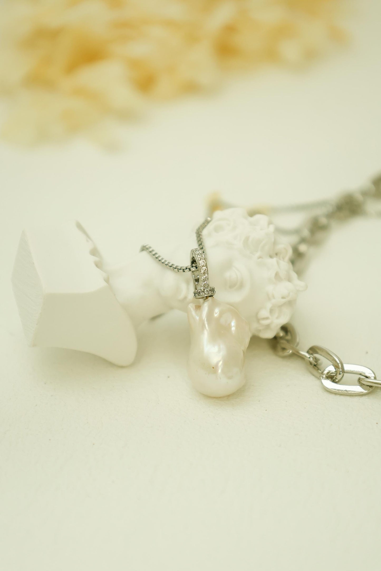 Chunky Layered Chain & Baroque Pearl Necklace